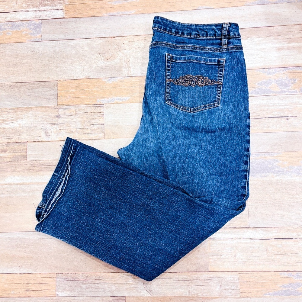 CLEO Straight leg blue jeans